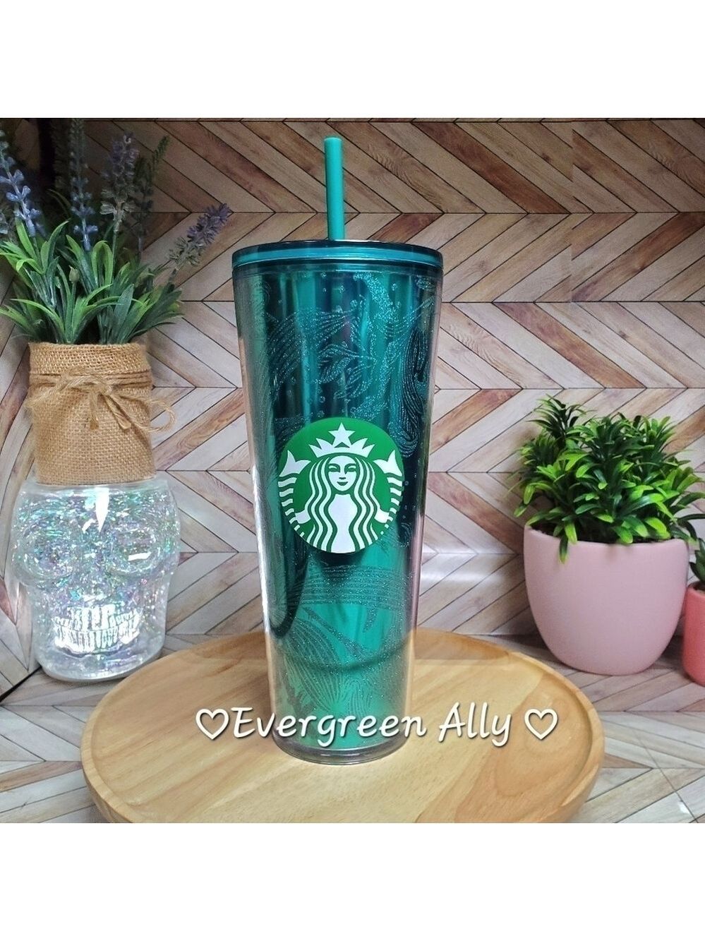 Starbucks Fall 2021 Emerald Sparkle Green Glitter Tumbler Cold Cup 24oz